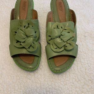 Comfortable Wedge Sandal